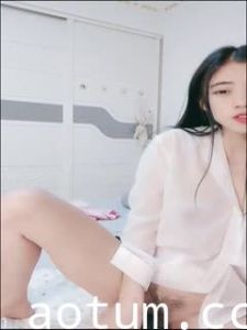 颜值美女性感渔网袜皮肤白褶