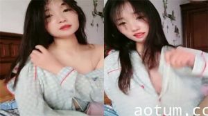 肤白苗条骚妹淫声浪语挑逗互动，骑假屌自慰高潮不断